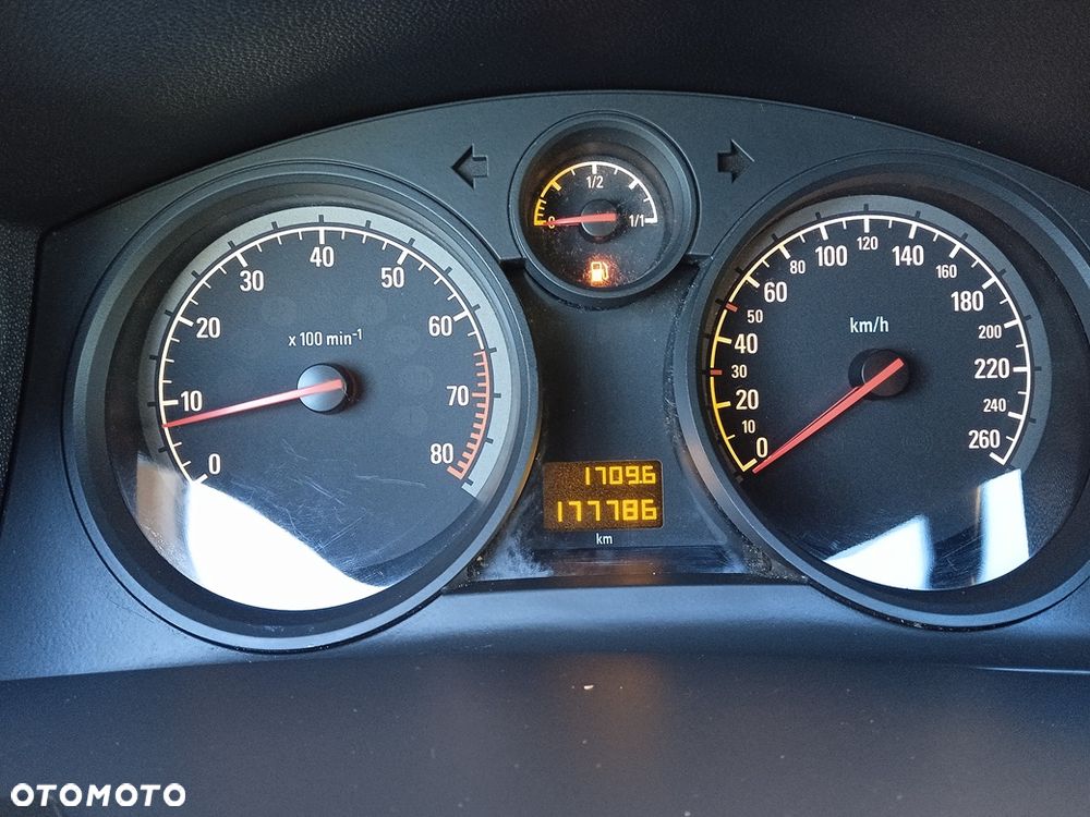 Opel Astra 1.6 - 19