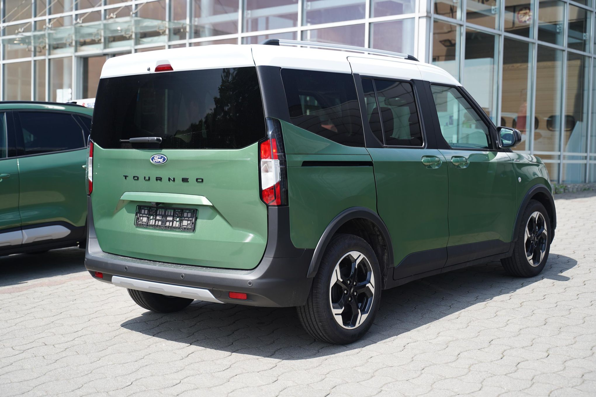 Ford Tourneo Courier 1.0 EcoBoost Active - 4