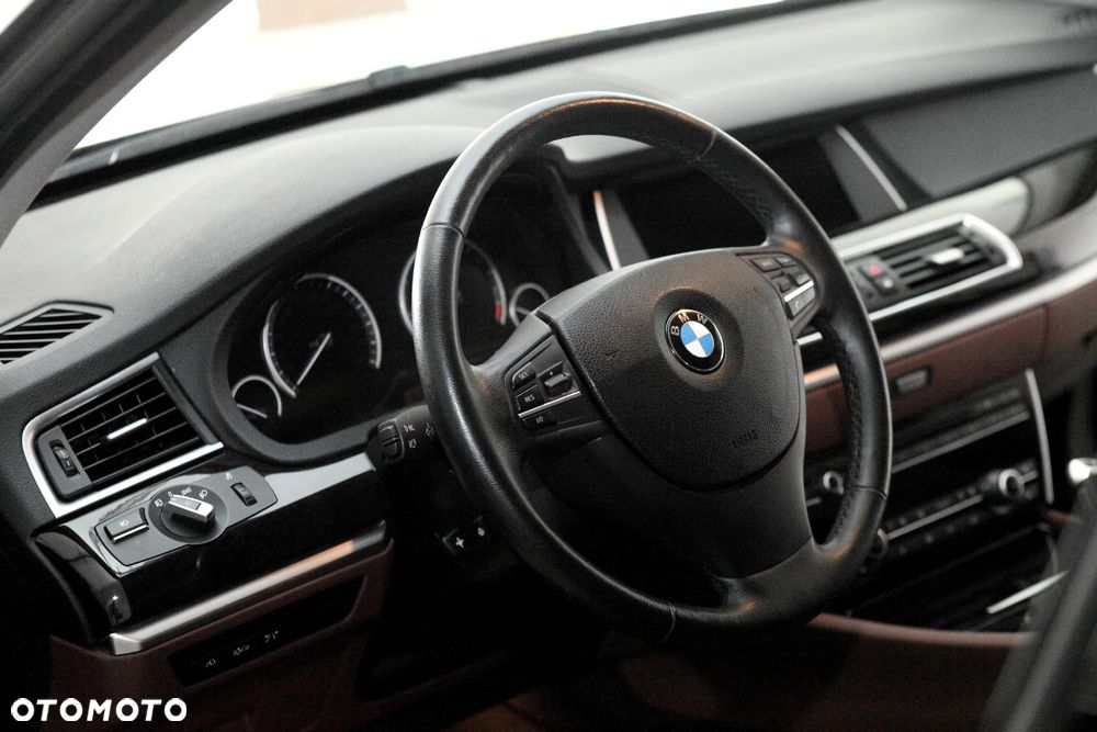 BMW 5GT 535i xDrive Gran Turismo - 9