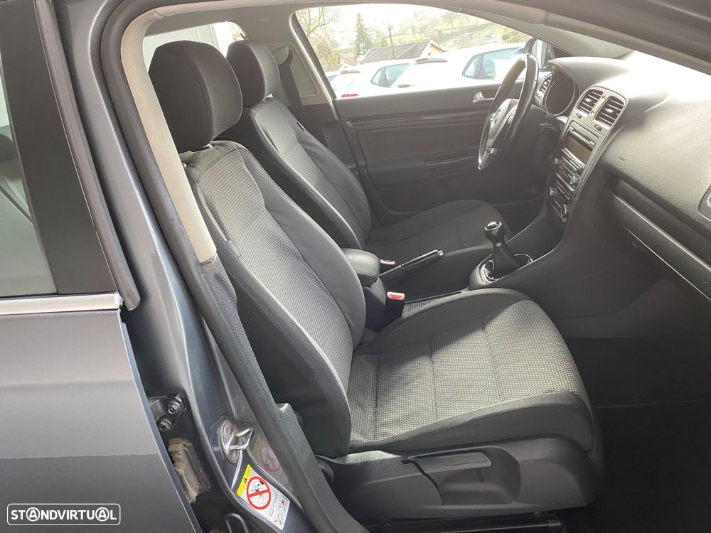 VW Golf Variant 1.6 TDi Confortline - 9