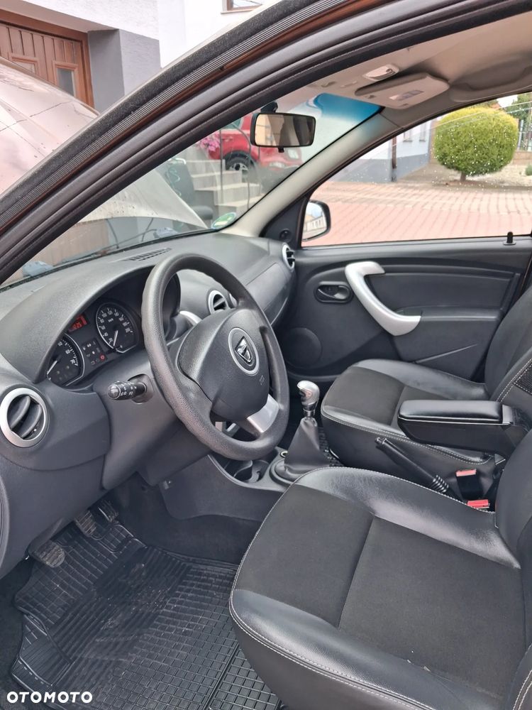 Dacia Sandero Stepway - 11