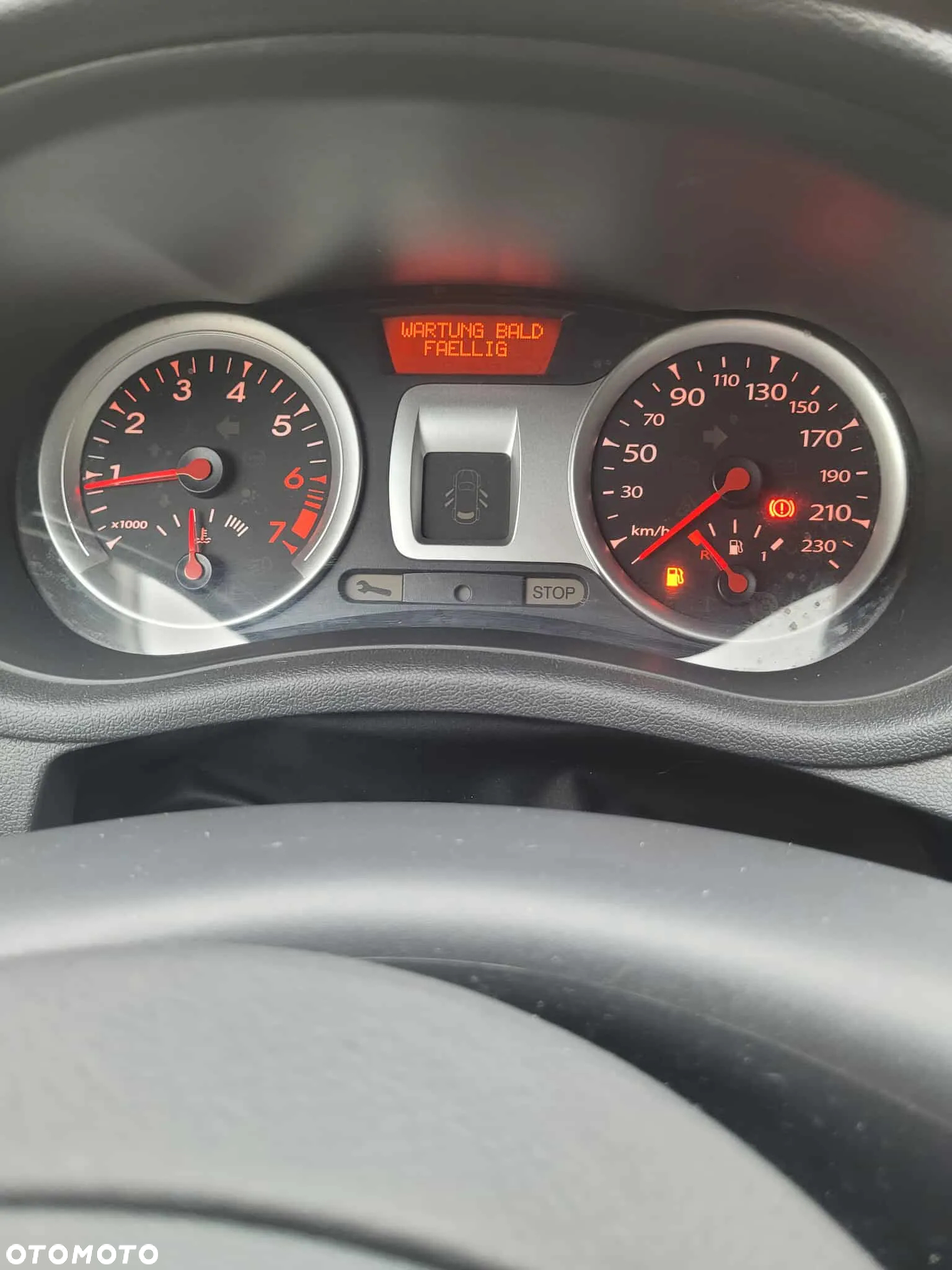 Renault Clio 1.2 16V 75 Grandtour Expression - 16