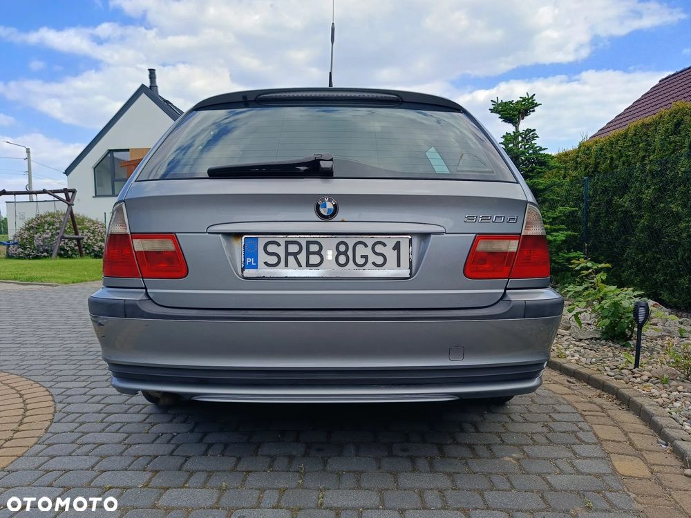 BMW Seria 3 320d - 3