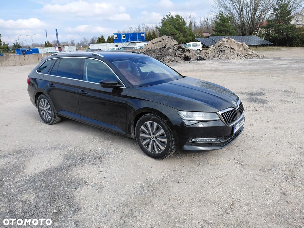 Skoda Superb 2.0 TDI SCR Style DSG - 8