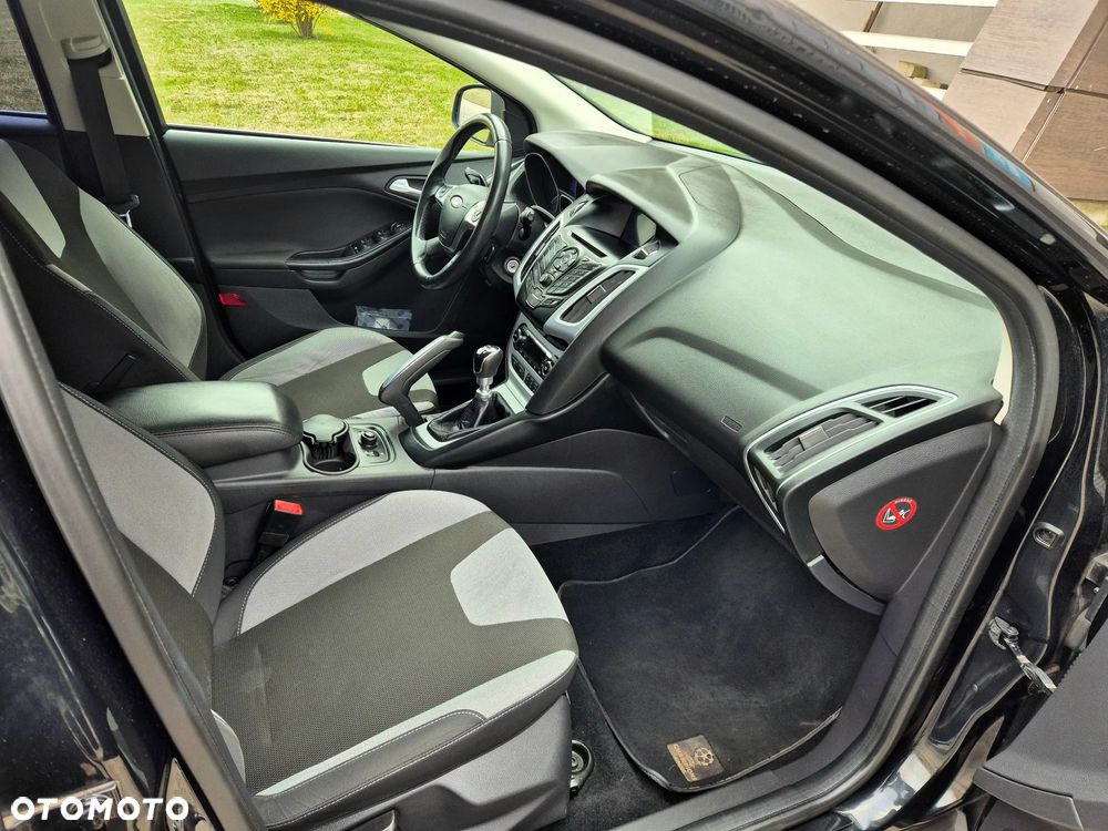 Ford Focus 1.0 EcoBoost Start-Stopp-System Champions Edition - 16