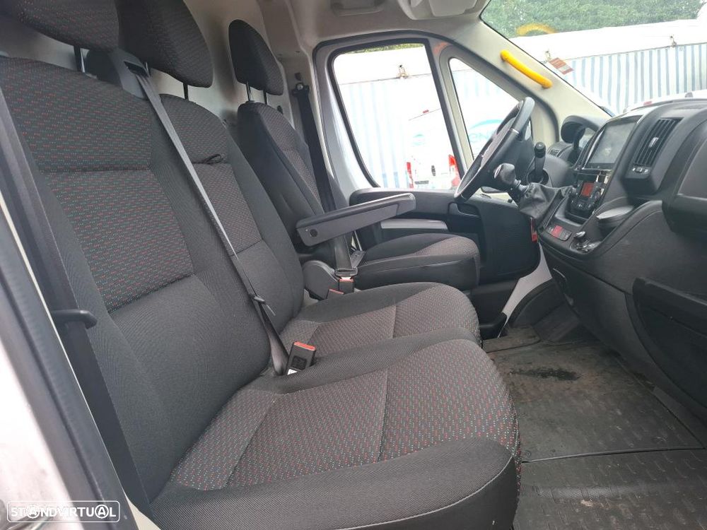 Citroën JUMPER 2.2 HDI L2H2 •2023 •GPS •c/IVA dedutível - 7