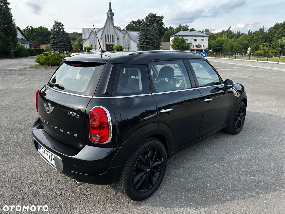 MINI ONE D - 6