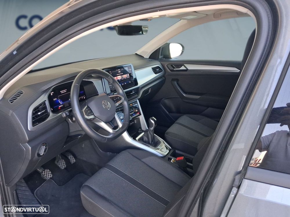 VW T-Roc 1.0 TSI Urban - 4