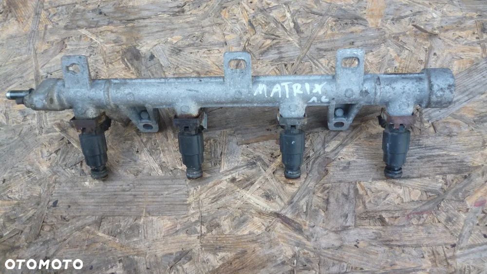 hyundai matrix 1.6 16v listwa wtryskowa - 2