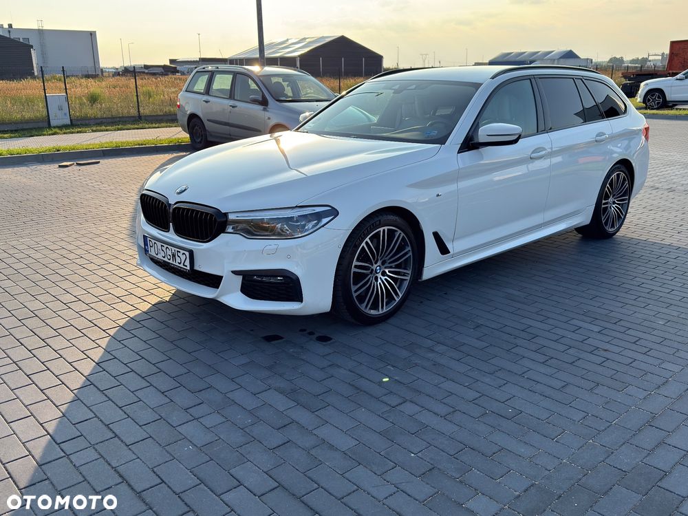 BMW Seria 5 530i xDrive M Sport sport - 17