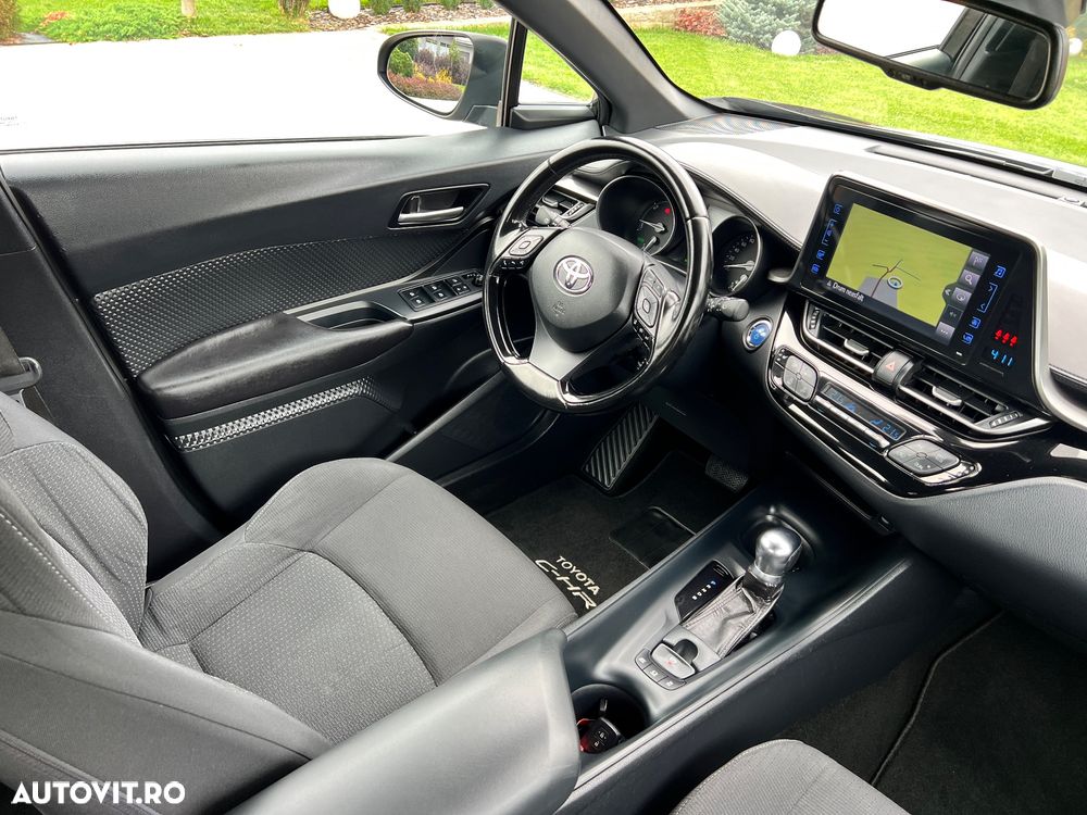 Toyota C-HR 1.8 HSD 122 CP 4x2 CVT Style - 8