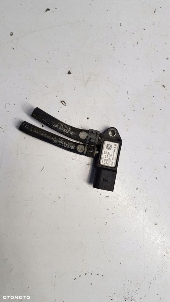 czujnik DPF spalin Audi A4 B8 2.0 TDI - 1