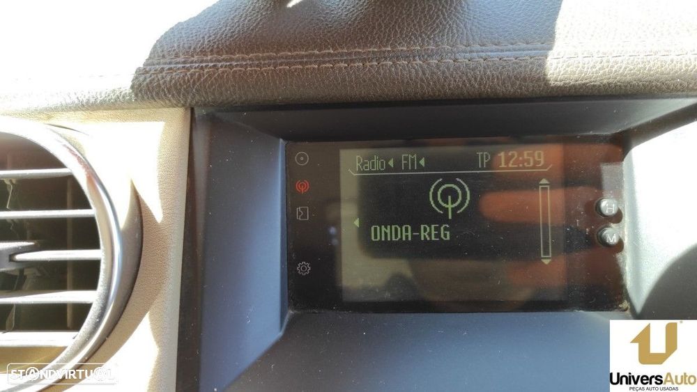TELA/ECRÃ MULTIFUNÇÕES LAND ROVER DISCOVERY 4 TDV6 S - 8