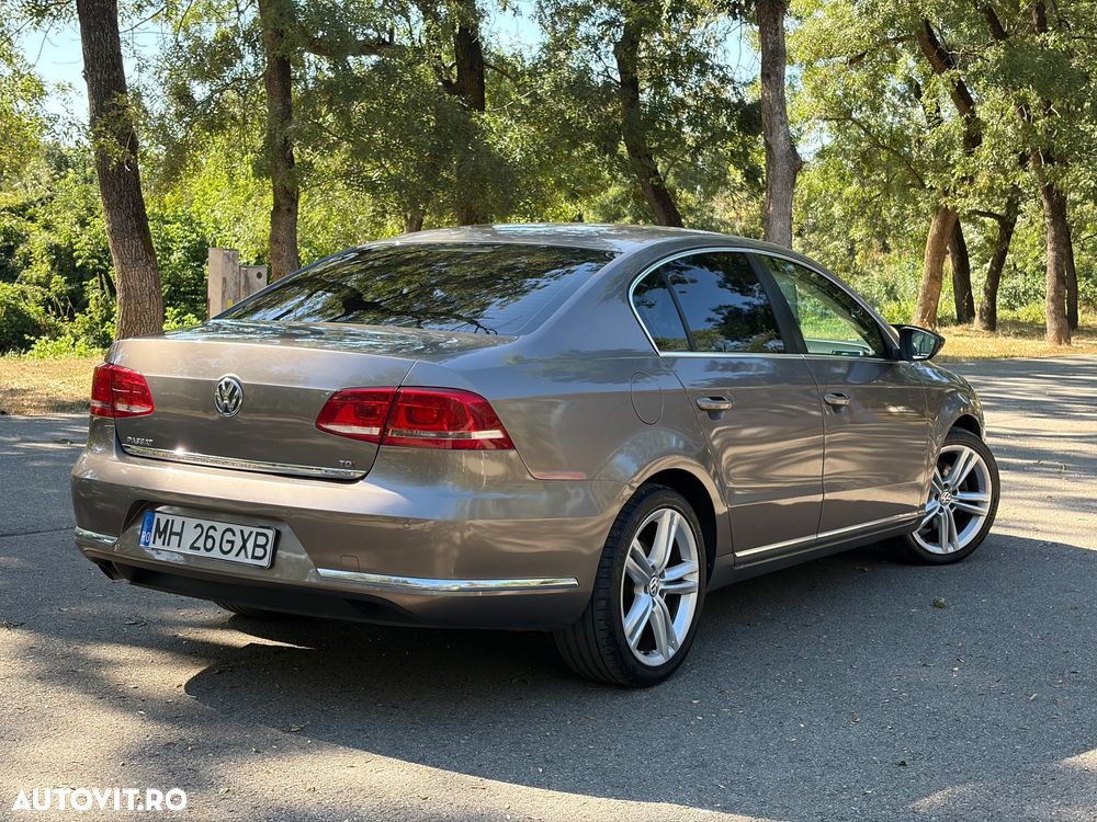 Volkswagen Passat 1.6 TDI BlueMotion Technology Comfortline - 4