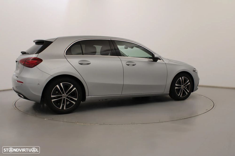 Mercedes-Benz A 200 Standard - 5