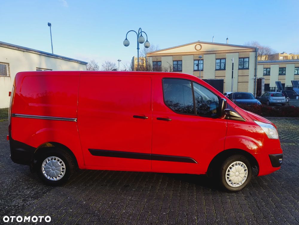Ford TRANSIT CUSTOM - 2