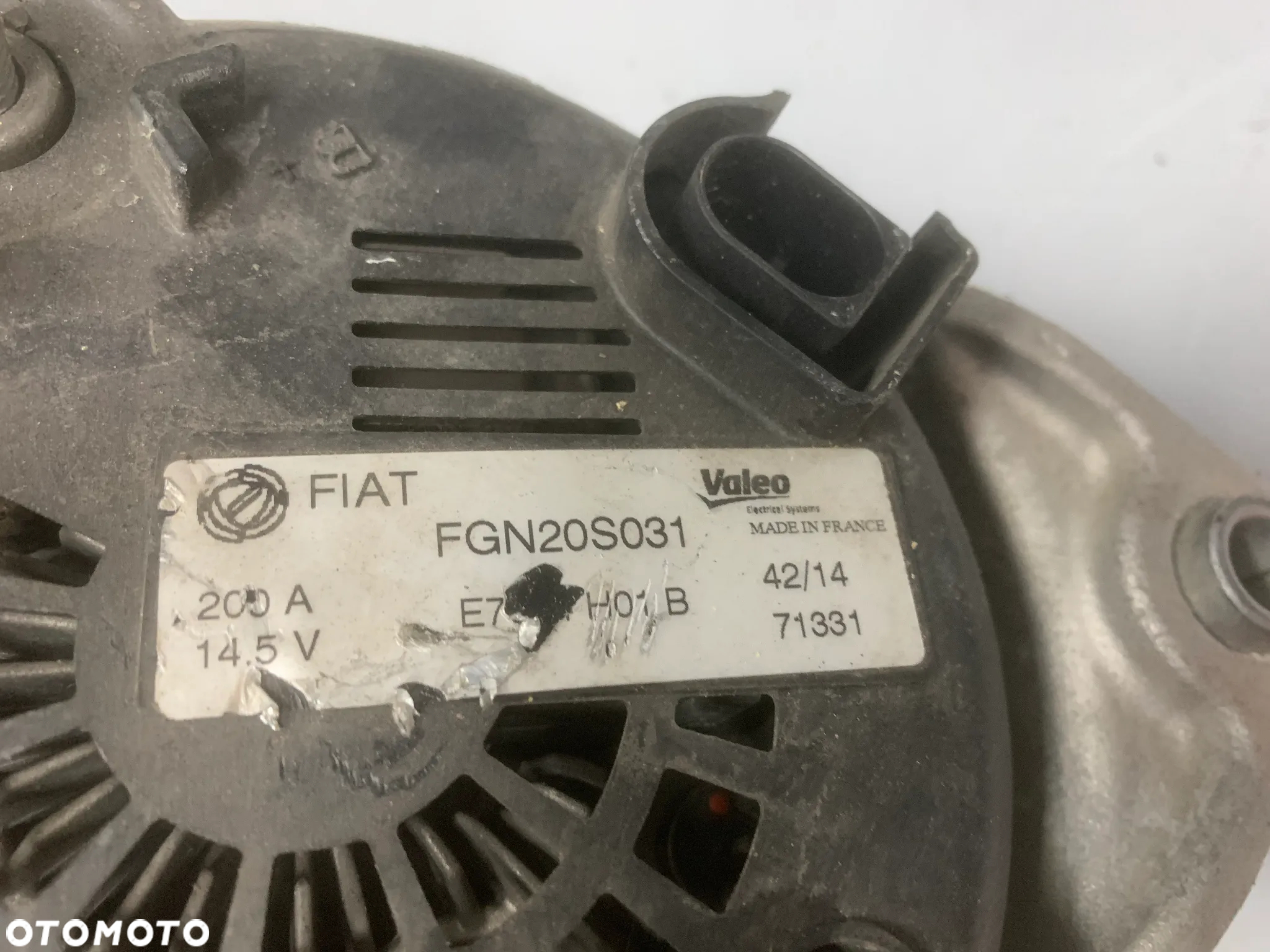 Fiat Ducato 2.3 2016-2019r alternator fgn20s031 200a - 2