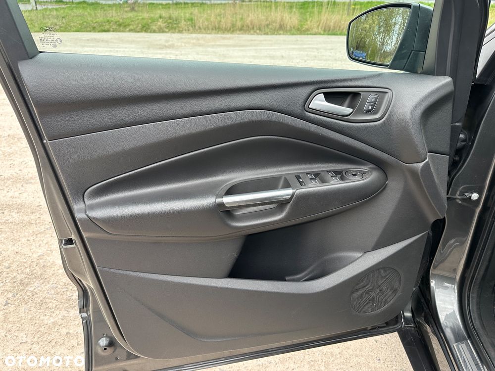 Ford Kuga 2.0 TDCi FWD ST-Line - 20