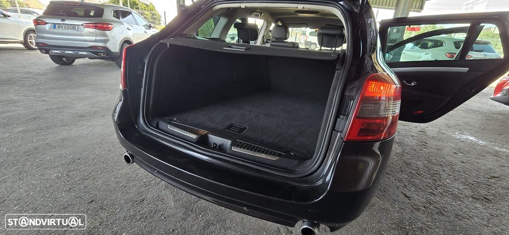 Renault Laguna Break 2.0 dCi GT - 23