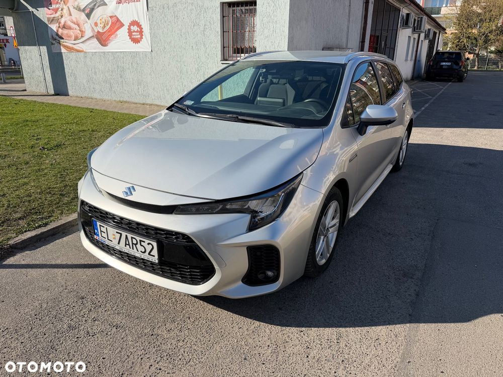 Suzuki Swace 1.8 Hybrid Premium Plus CVT - 1