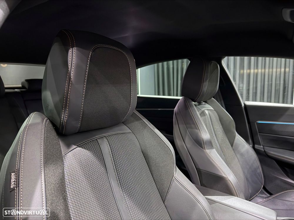 Peugeot 508 Plug-In Hybrid 225 e-EAT8 GT - 37