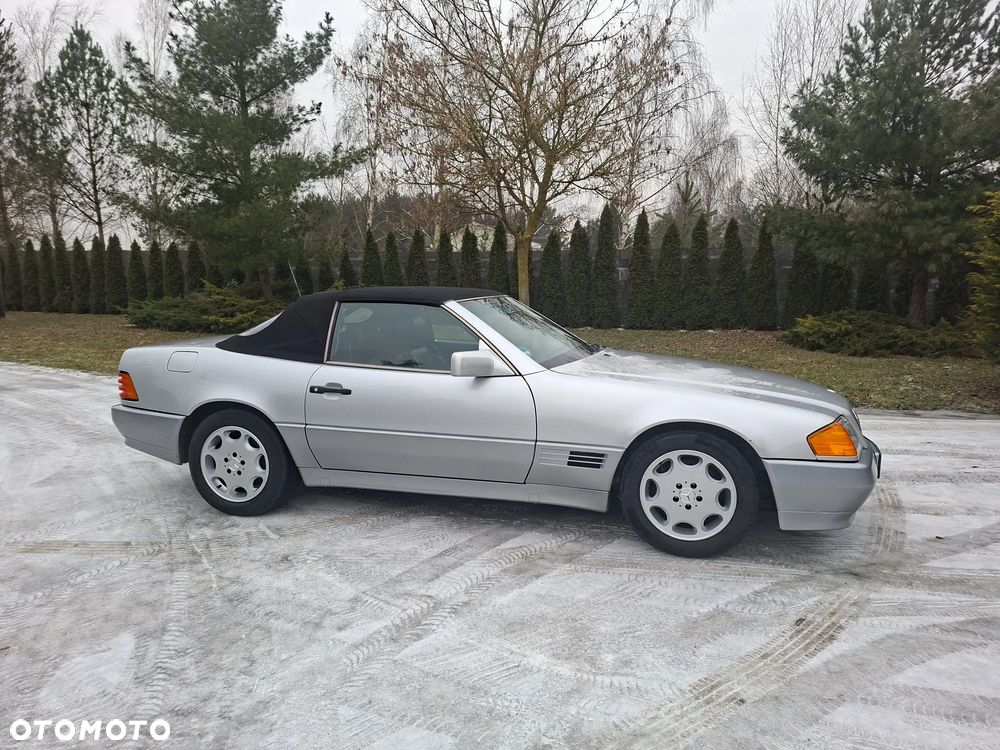 Mercedes-Benz SL - 13