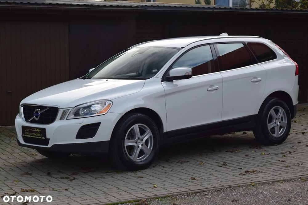 Volvo XC 60 2.4D AWD Momentum - 3