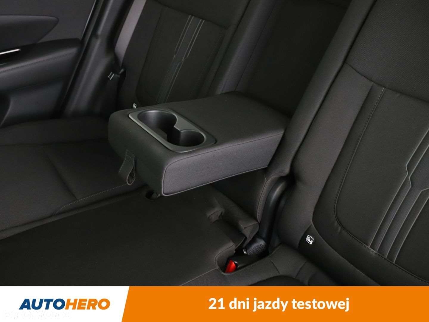 Hyundai Tucson 1.6 T-GDi HEV Smart 4WD - 39