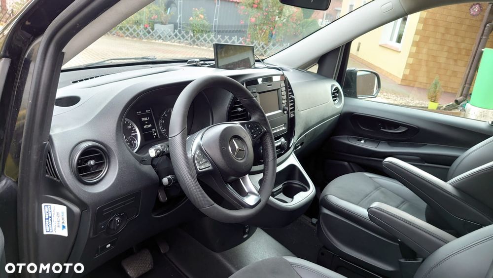 Mercedes-Benz Vito - 9