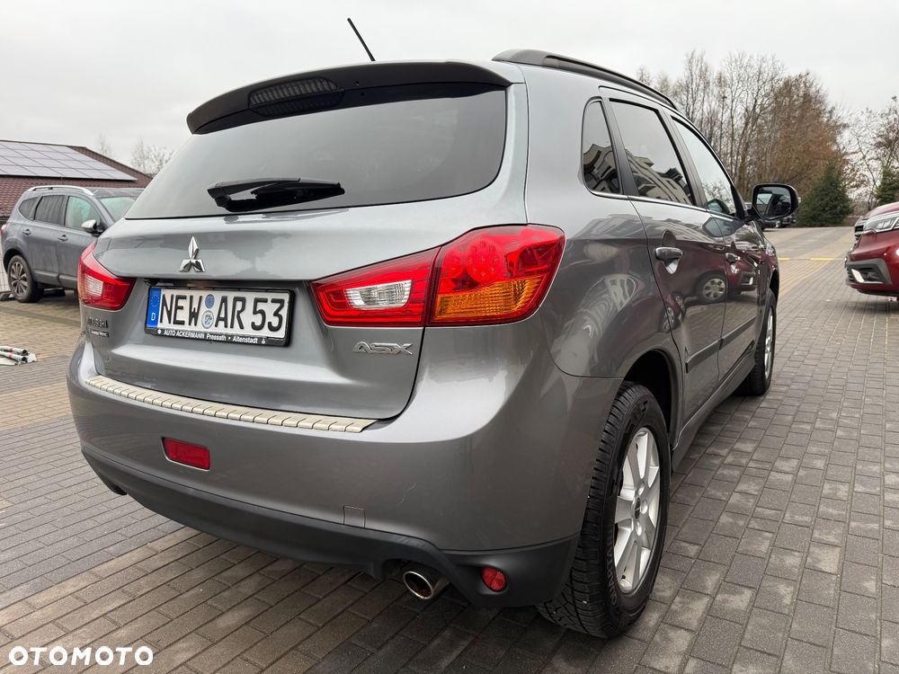 Mitsubishi ASX 1.6 2WD Intense - 13