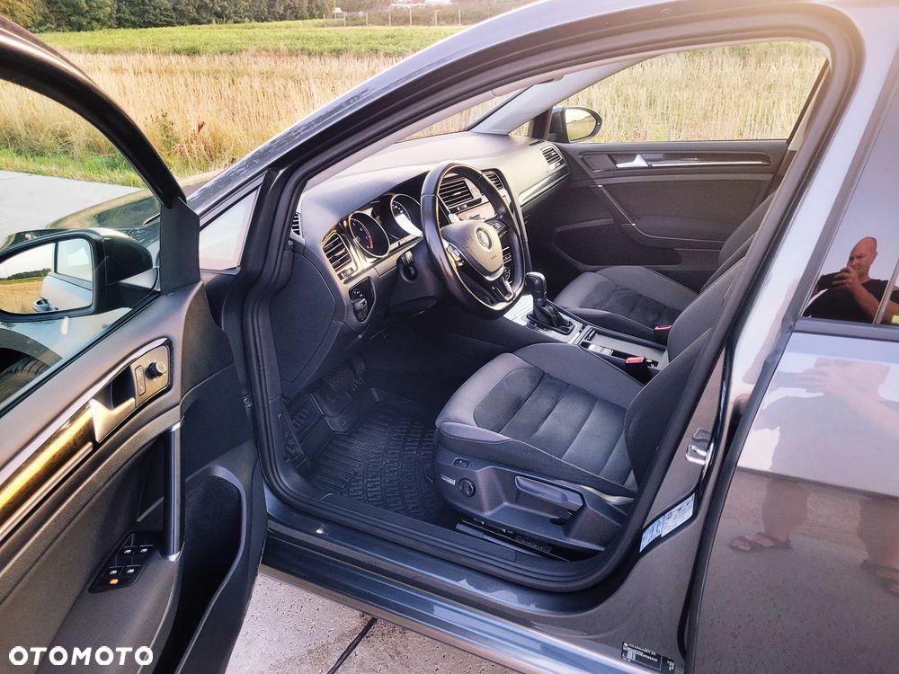 Volkswagen Golf 1.4 TSI BMT Highline DSG - 9