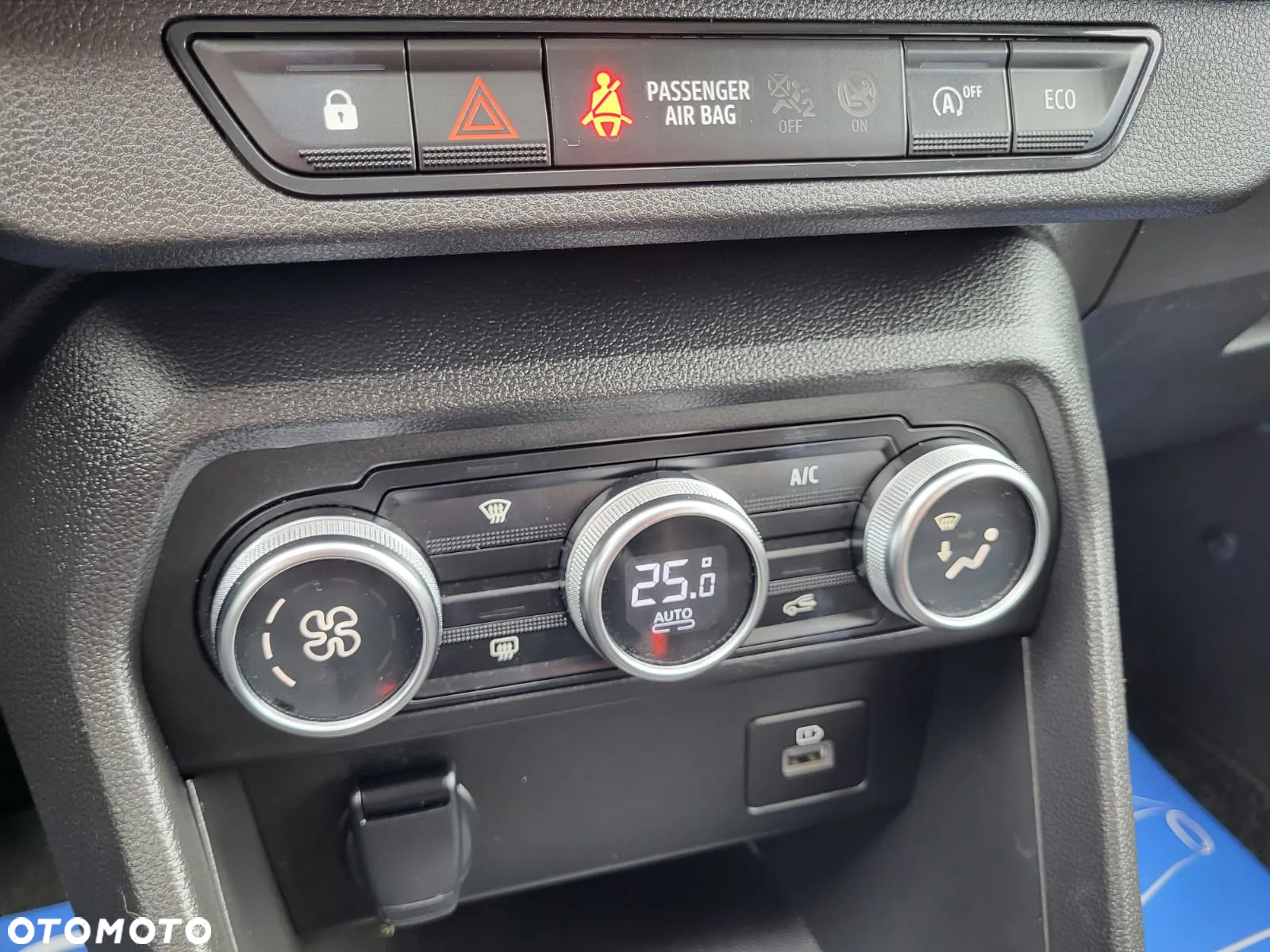 Dacia Sandero Stepway TCe 90 CVT Comfort - 25