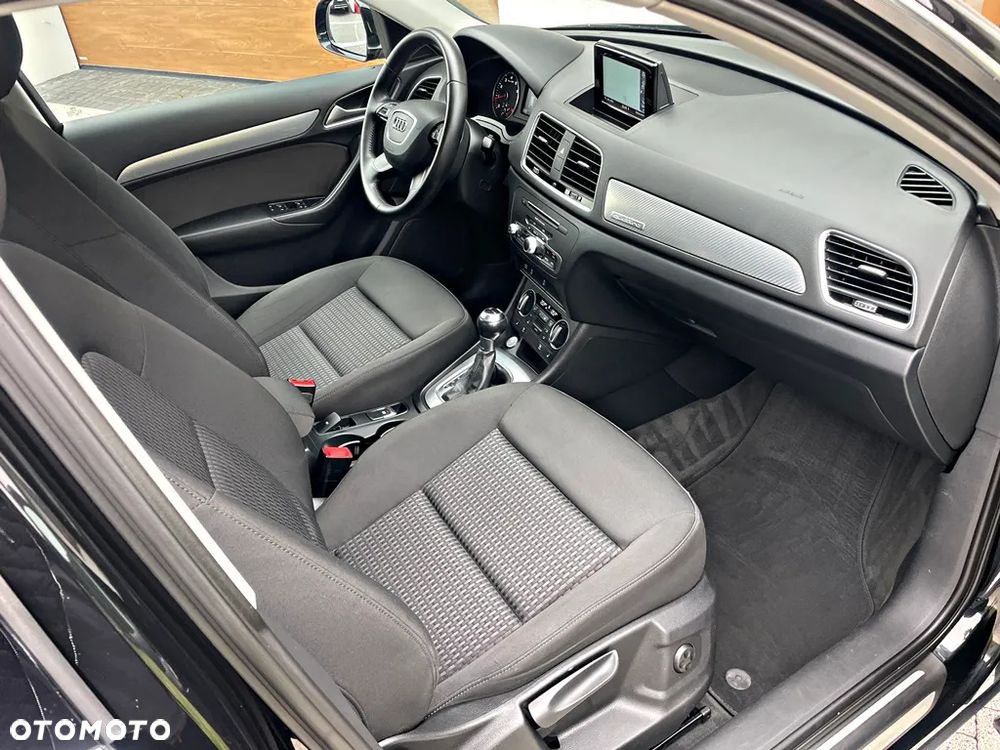 Audi Q3 2.0 TFSI Quattro Design S tronic - 27