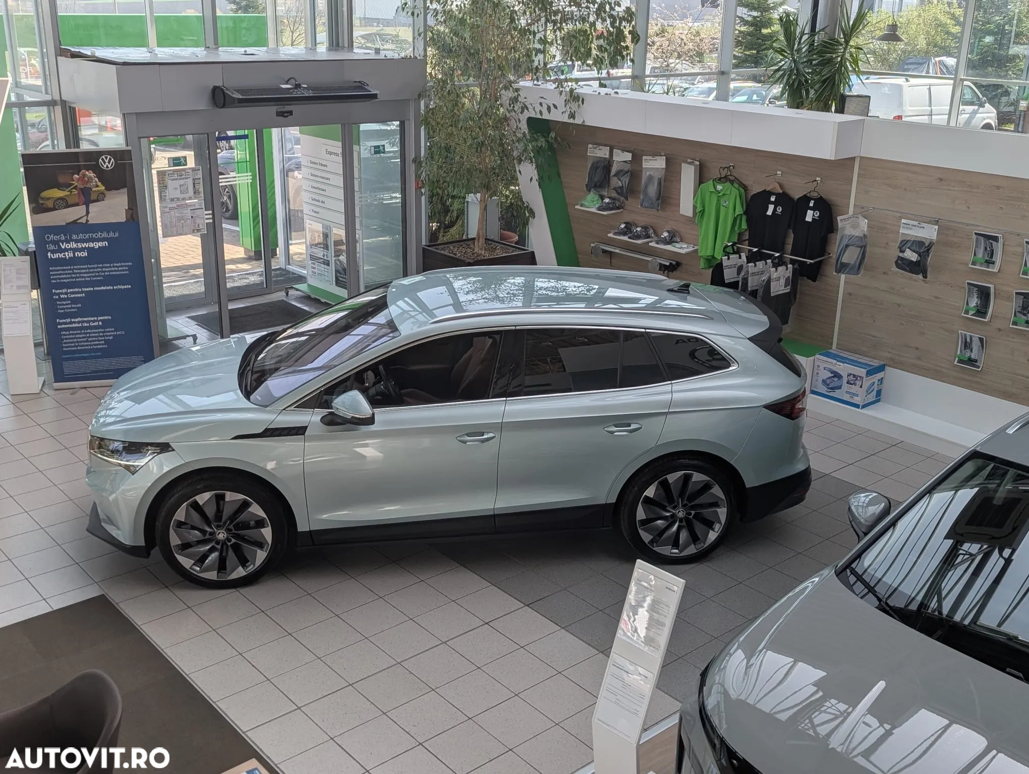 Skoda Enyaq iV Electric 80 - 9