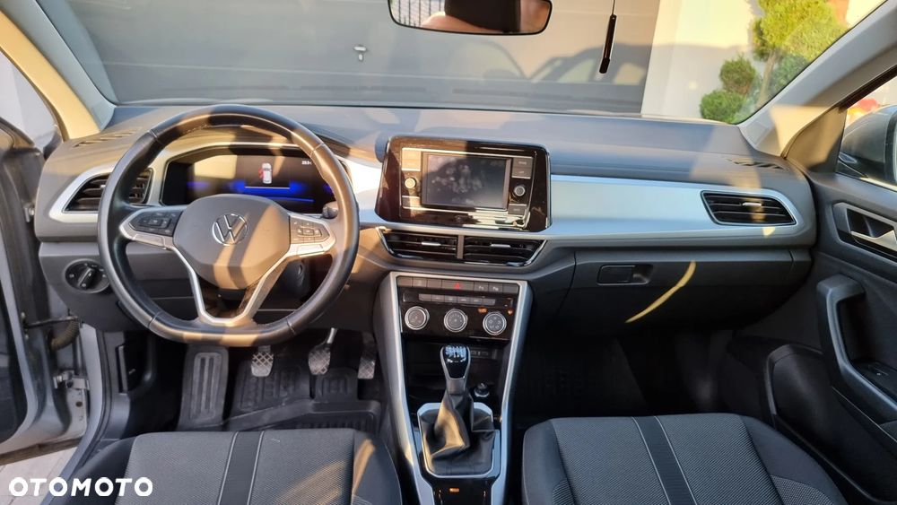 Volkswagen T-Roc 1.5 TSI Life - 15