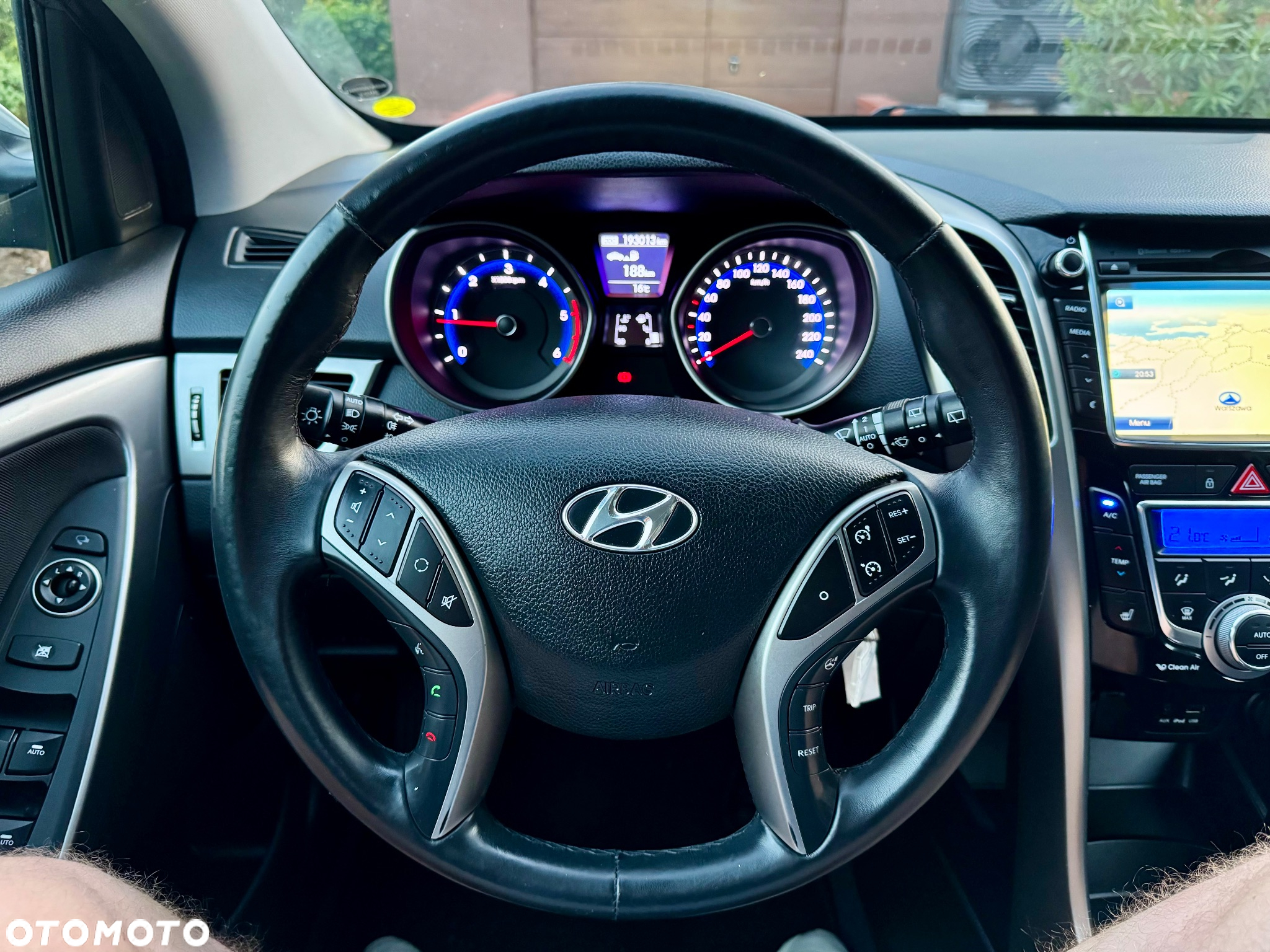 Hyundai i30 1.6 CRDi BlueDrive Comfort - 19