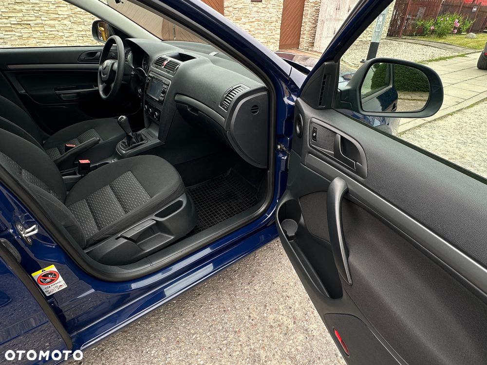 Skoda Octavia 1.4 Family - 11