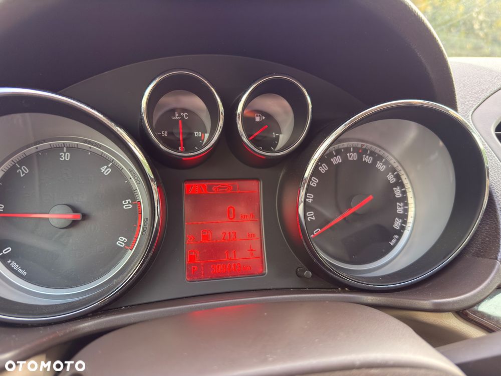 Opel Insignia 2.0 CDTI Cosmo - 11