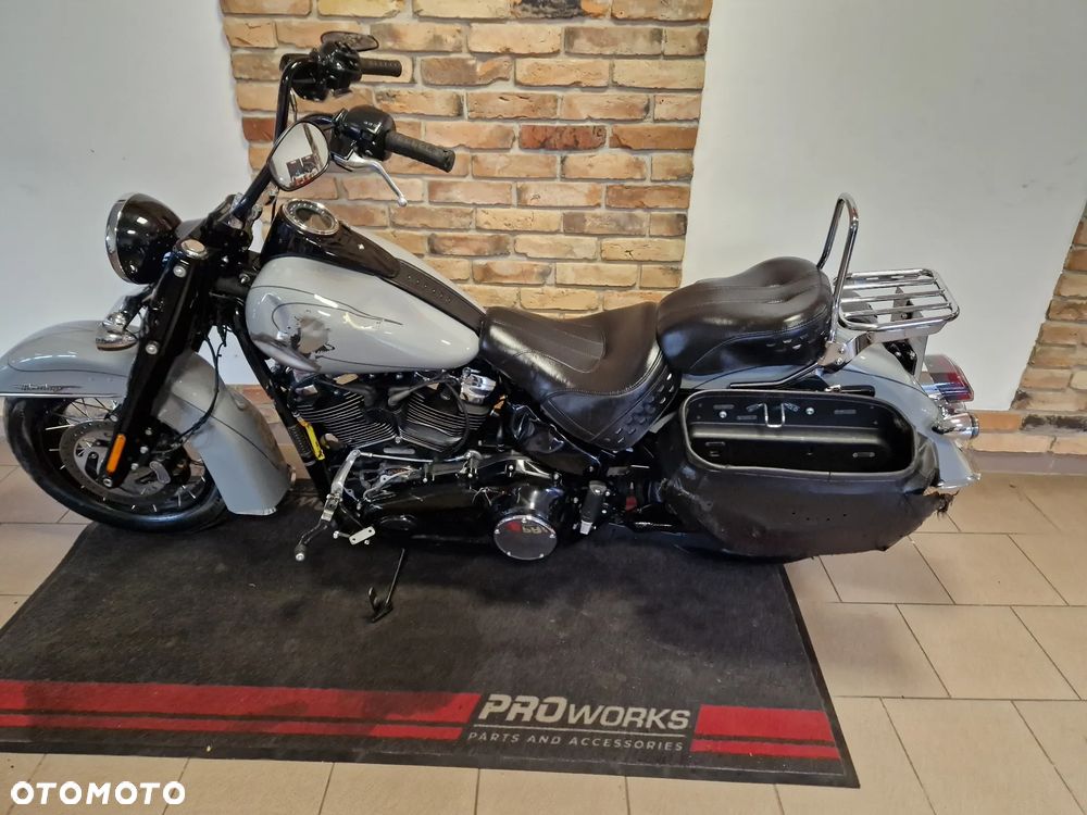 Harley-Davidson Softail Heritage Classic - 8