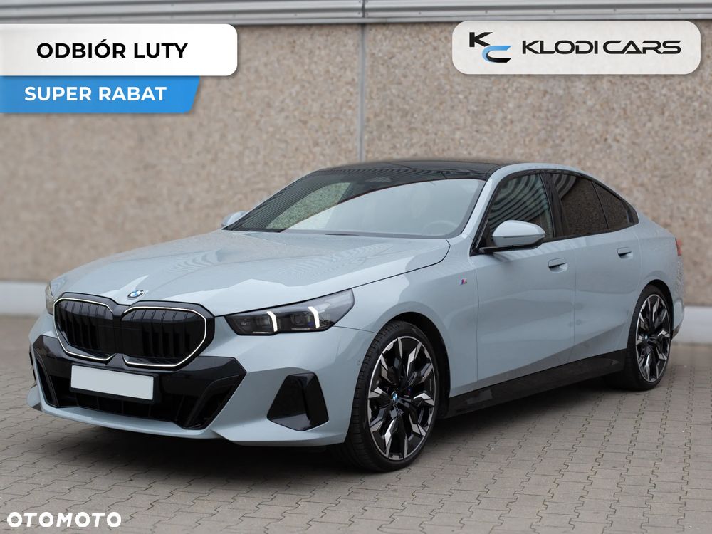 BMW Seria 5 520d xDrive mHEV M Sport - 1