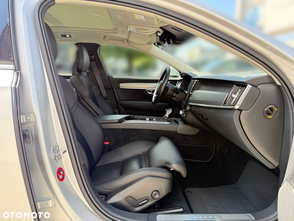 Volvo V90 - 24