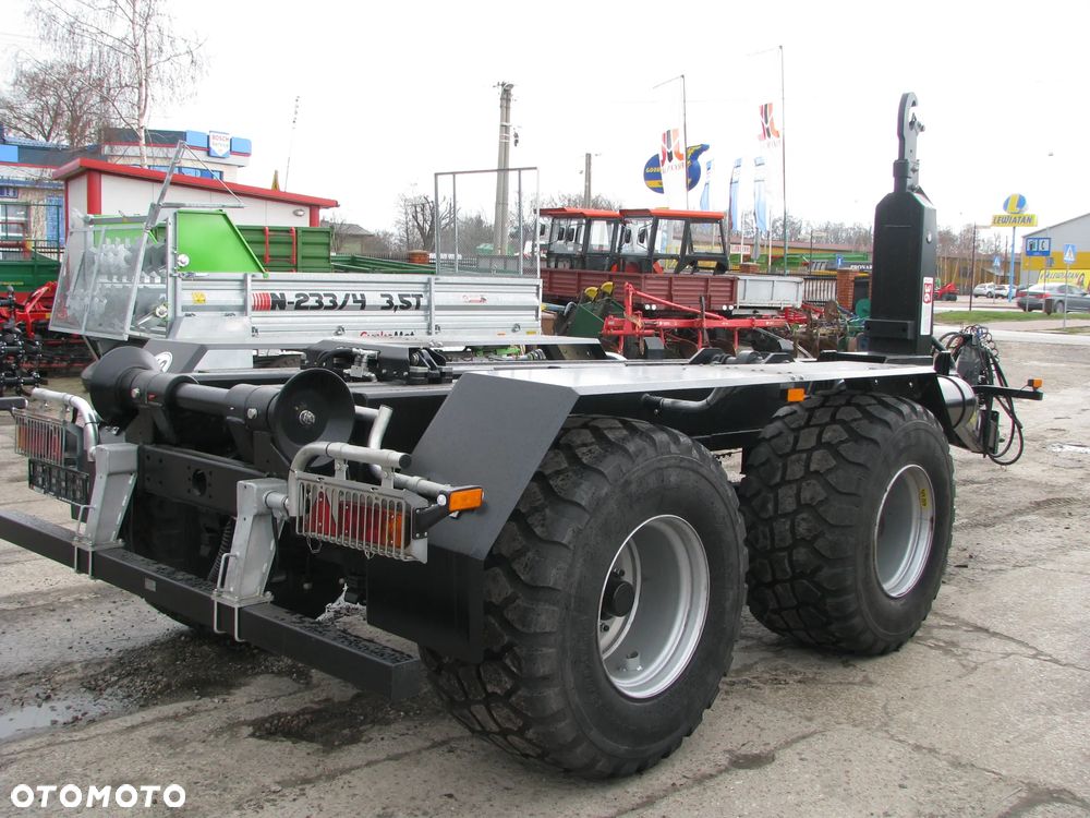 Pronar Przyczepa hakowa PRONAR T-285/1 - 17,7t do obsługi kontenerów rolniczych, budowlanych i komunalnych oraz platform  transportowych,  Kontener KO-04 -13,5t, Kontener KP-10 -7ton - 7