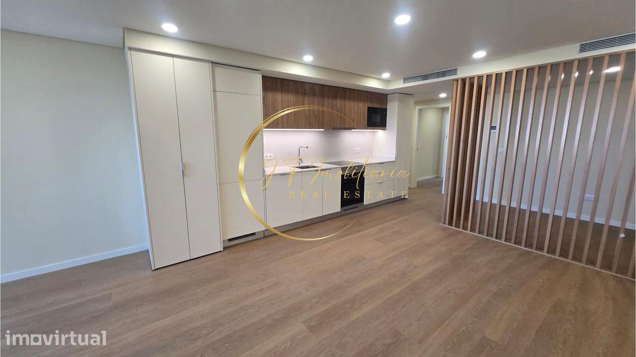 Apartamento T2 em Aveiro - Grande imagem: 3/25