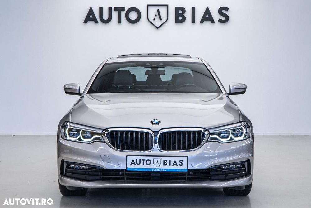 BMW Seria 5 530i Aut. Sport Line - 23
