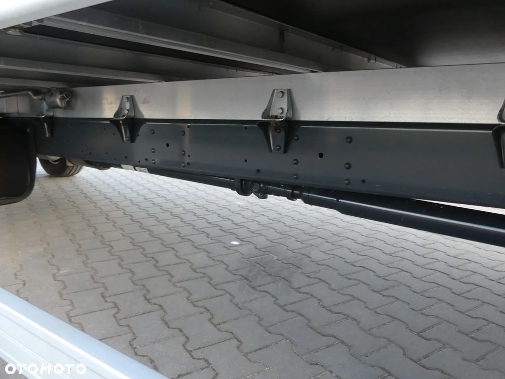 Iveco DAILY 70C18 / SKRZYNIA / FABRYCZNIE NOWE / NA PODUSZKACH / - 20