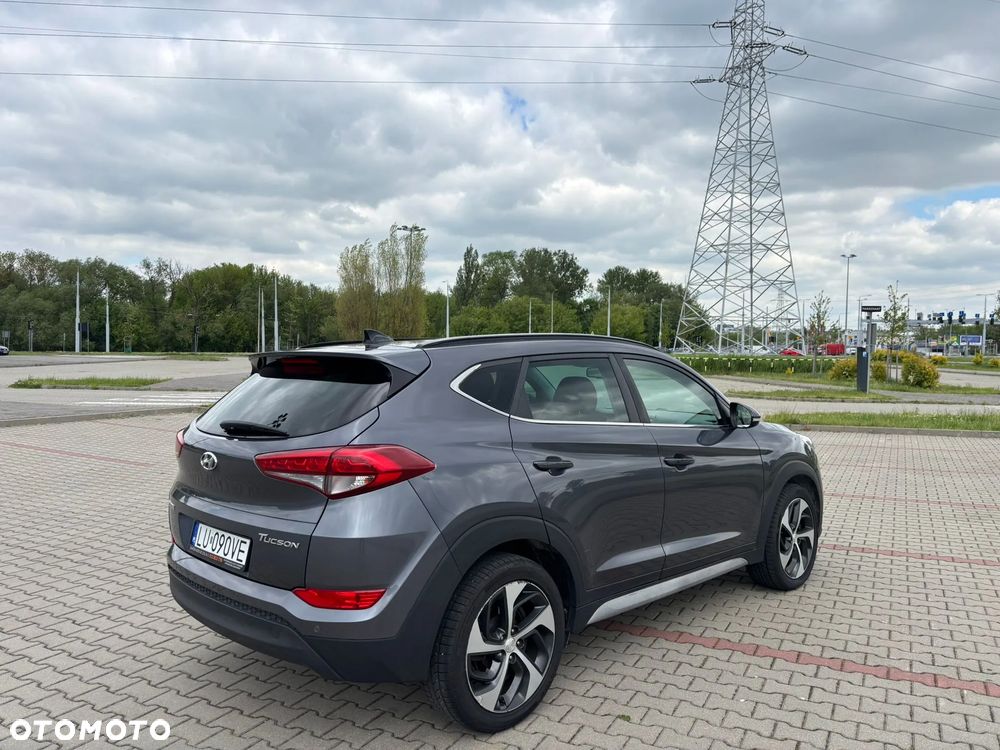 Hyundai Tucson blue 1.7 CRDi 2WD DCT Premium - 10