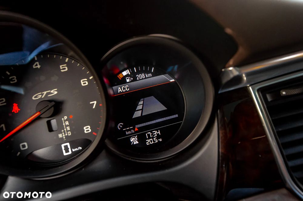 Porsche Macan GTS - 40