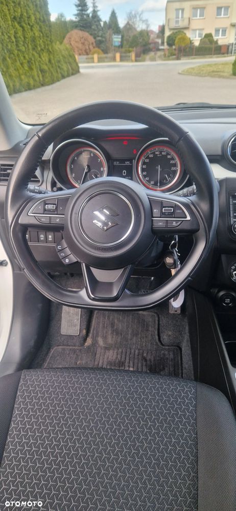 Suzuki Swift 1.2 SHVS Premium Plus - 15