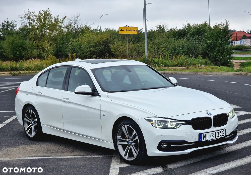 BMW Seria 3 330i GPF Luxury Line sport - 14