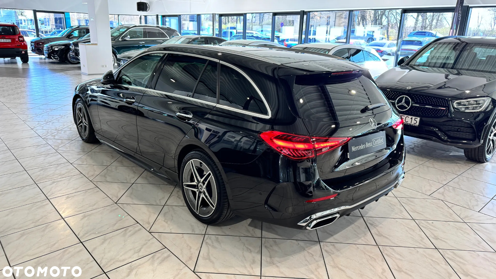 Mercedes-Benz Klasa C 220 d mHEV AMG - 4